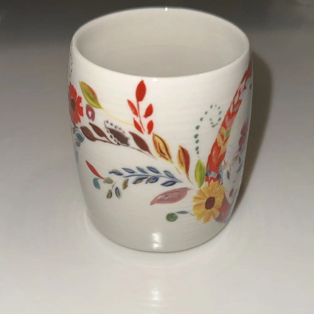 ANTHROPOLOGIE Starla M Halfmann Petal Palette Letter C Monogram Coffee Mug/Cup